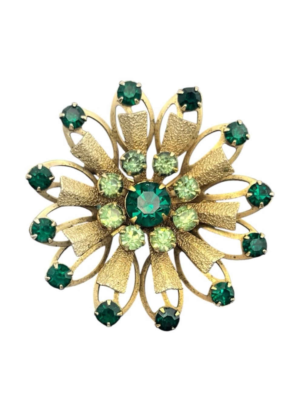 Mid century green rhinestone starburst flower gold tone brooch pin vintage
